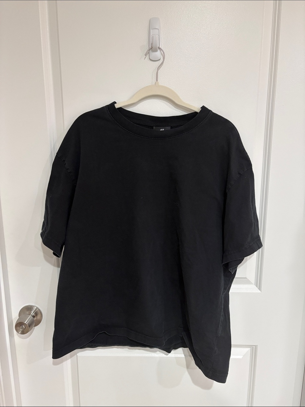 H&M Loose Fit Tee (XXL)